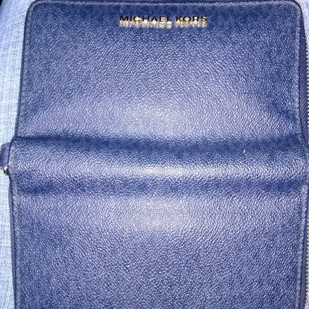 Michael Kors(medium size) wallet